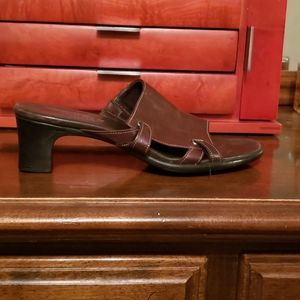 Munro Leather Sandals